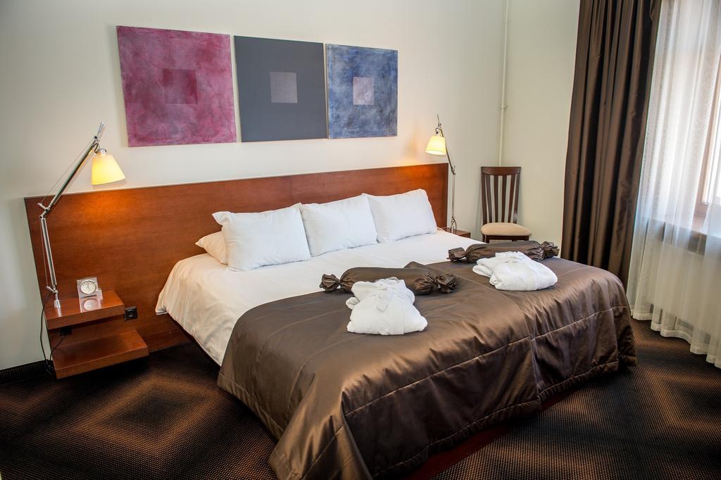 Rixwell Centra Hotel Riga Buitenkant foto